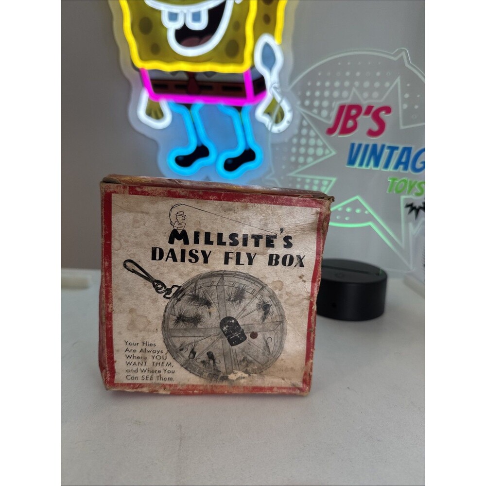 Vintage Millsite Daisy Fly Box with 46 Fly Fishing Flies Includes Original Box